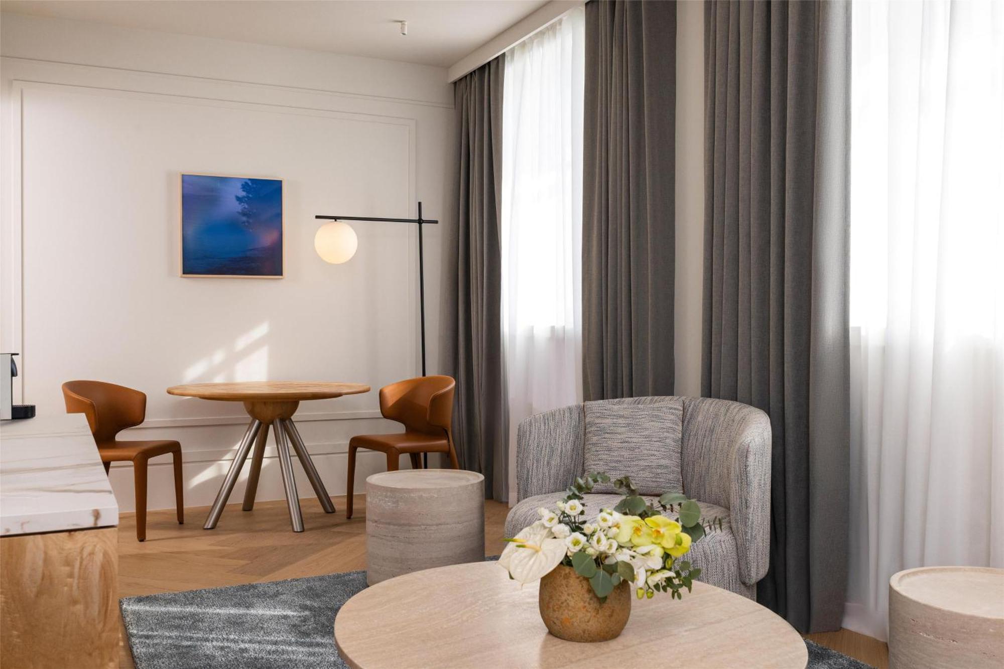 Hyatt Regency 5*